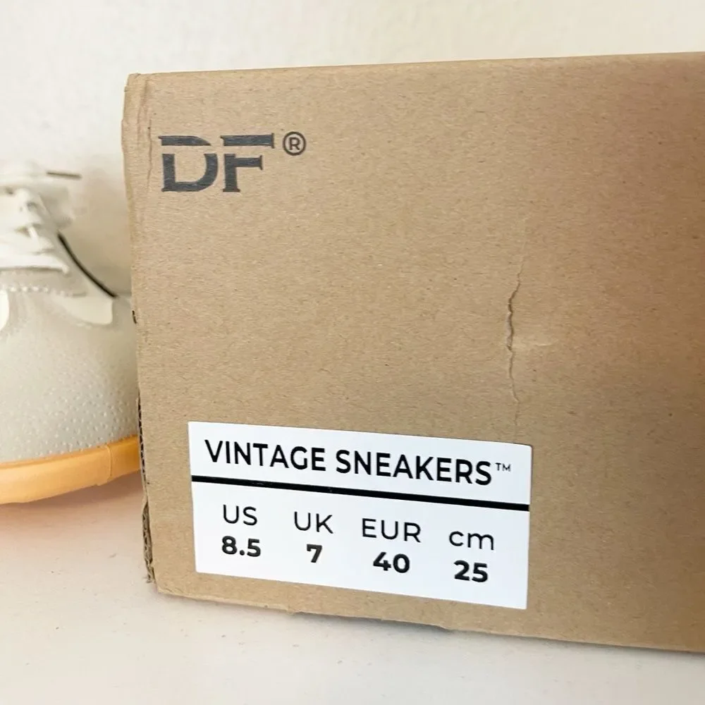 De Florance DF classic Sneakers in black/beige - M8.5/W9.5
